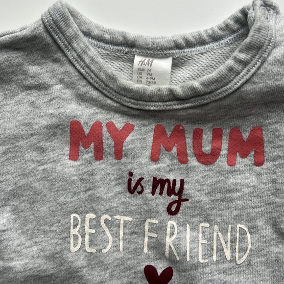 H&M Sweatshirt - Picture 2 of 3